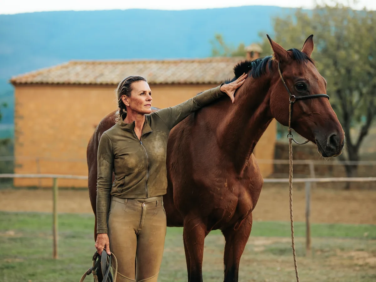 Cours d'équitation à Hières-sur-Amby, Isère
